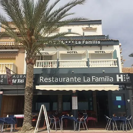 Hotel La Familia